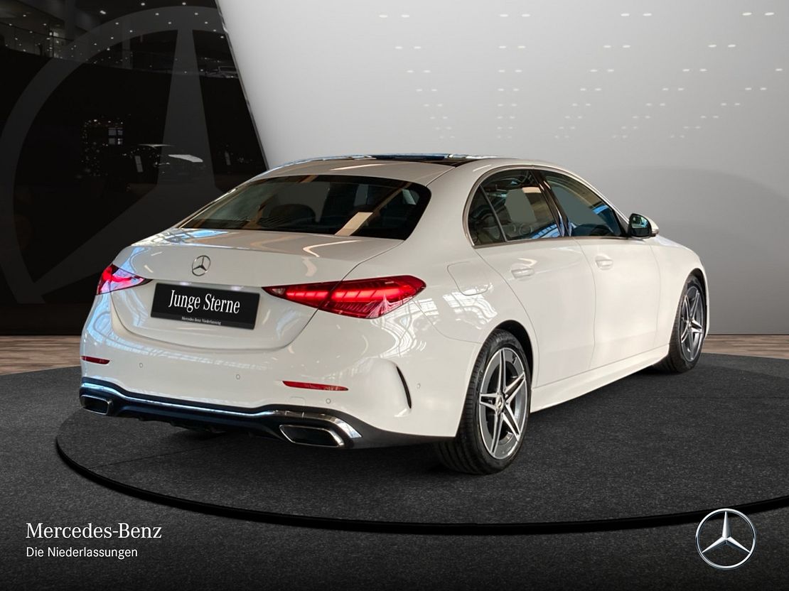 Mercedes-Benz C 180 AMG Line Sedan