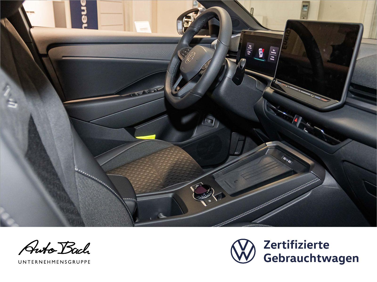 Volkswagen T-Roc 1.5 eTSI DSG R-Line Style