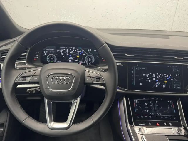 Audi Q8 Hybride Quattro S-Line