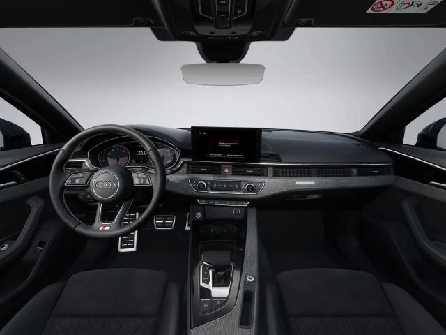 Audi A4 45 TFSI Quattro S-Line