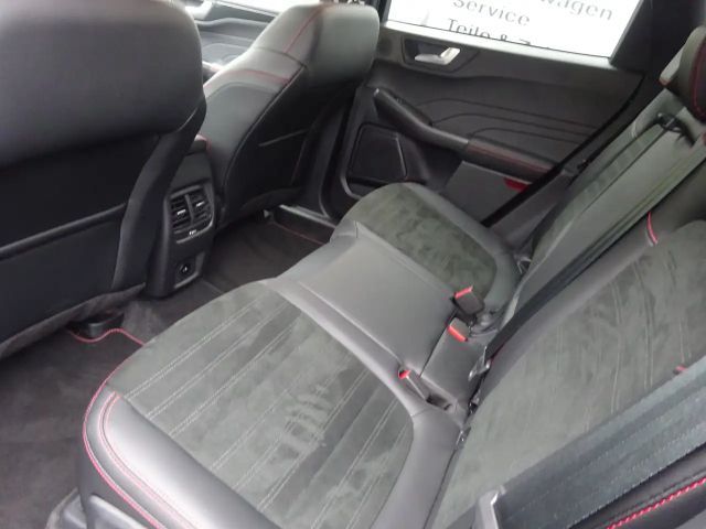 Ford Kuga Hybrid ST Line X