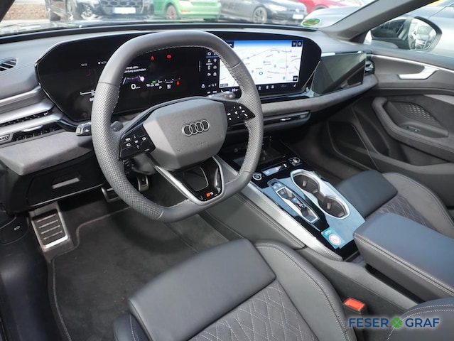 Audi A6 Avant Quattro S-Tronic
