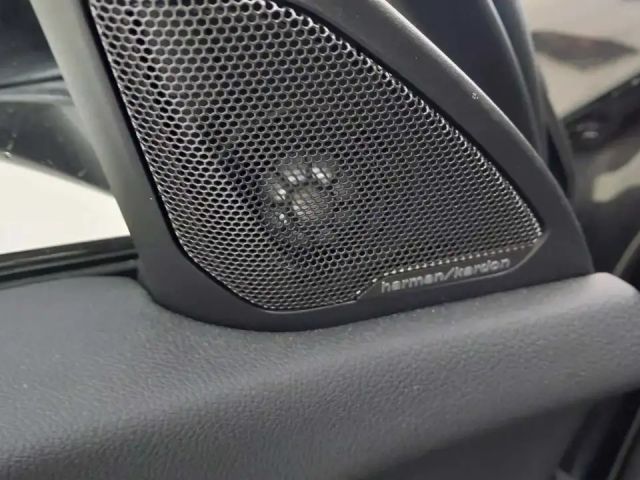 BMW 118 118i M-Sport Sedan