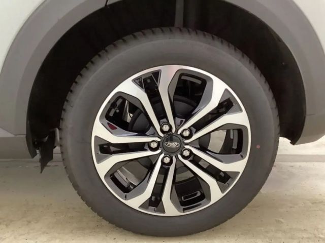 Ford Puma EcoBoost Titanium