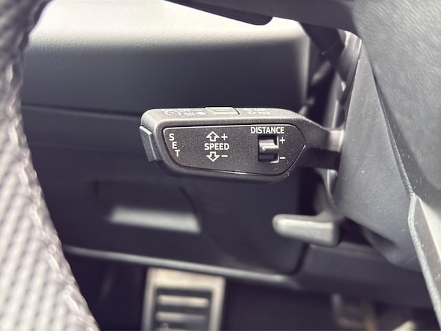 Audi A6 Avant Quattro S-Tronic