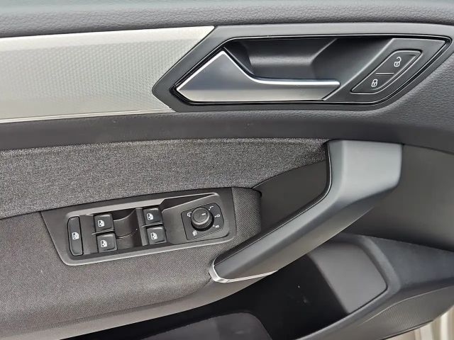 Volkswagen Touran 2.0 TDI DSG Move