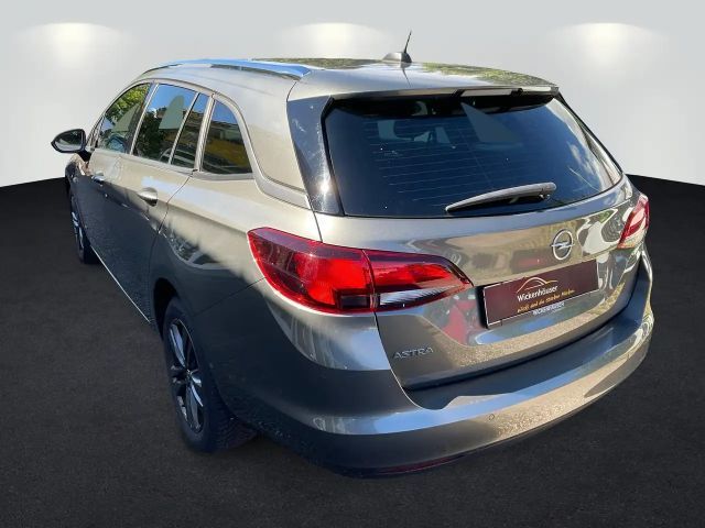 Opel Astra 1.2 Turbo Sports Tourer Turbo