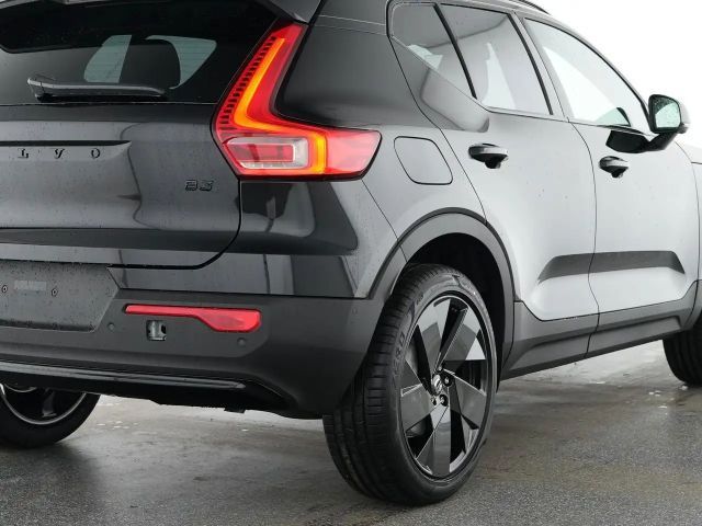 Volvo XC40 Plus