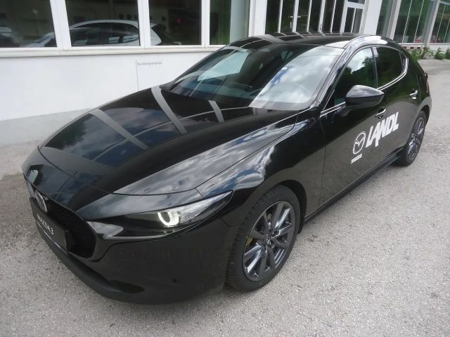 Mazda 3 G140 Centre-Line mit Design Pack