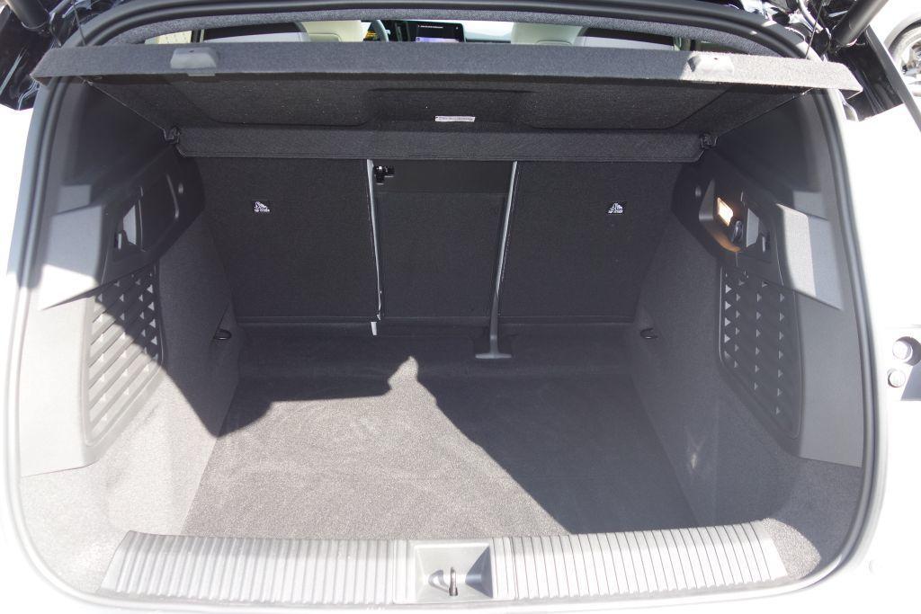 Renault Scenic E-Tech Iconic