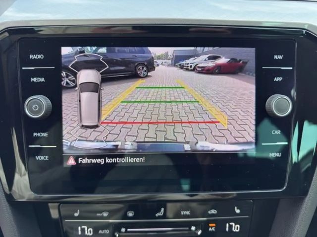 Volkswagen Passat Business DSG