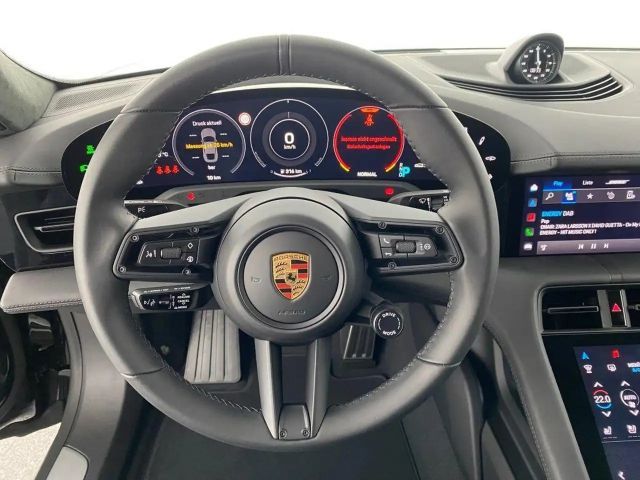 Porsche Taycan Turbo