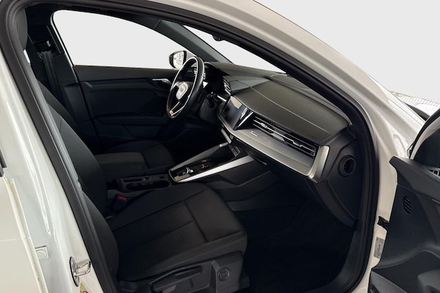 Audi A3 30 TFSI S-Line S-Tronic Sportback