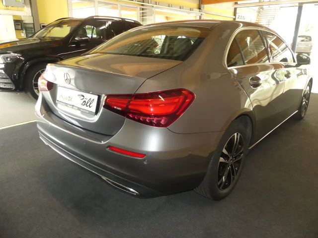 Mercedes-Benz A 200 Progressive