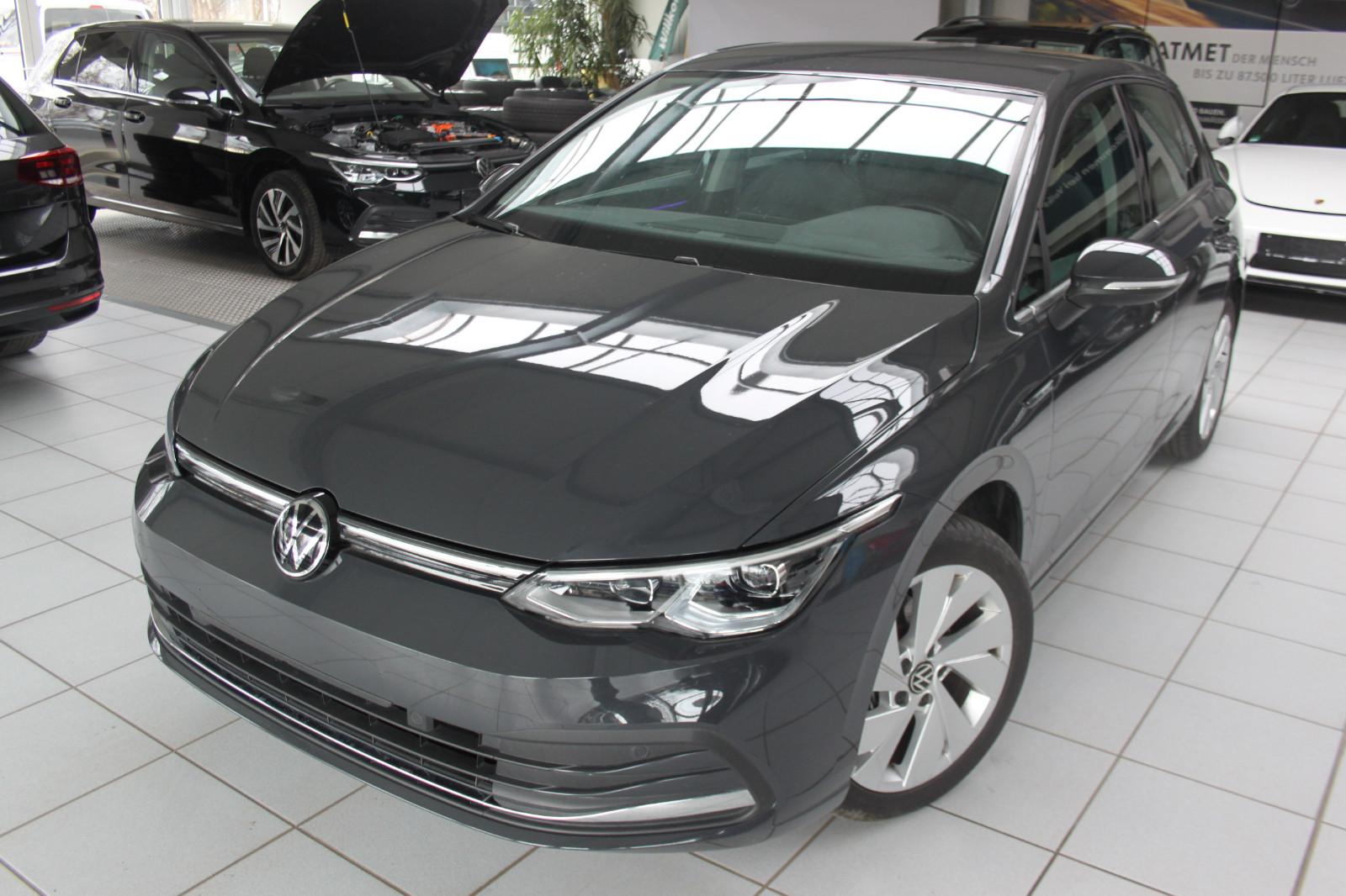 Volkswagen Golf DSG Golf VIII Style