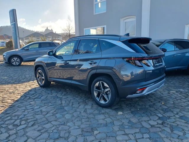 Hyundai Tucson 1.6 2WD Hybrid T-GDi