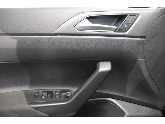 Volkswagen Taigo 1.0 TSI R-Line