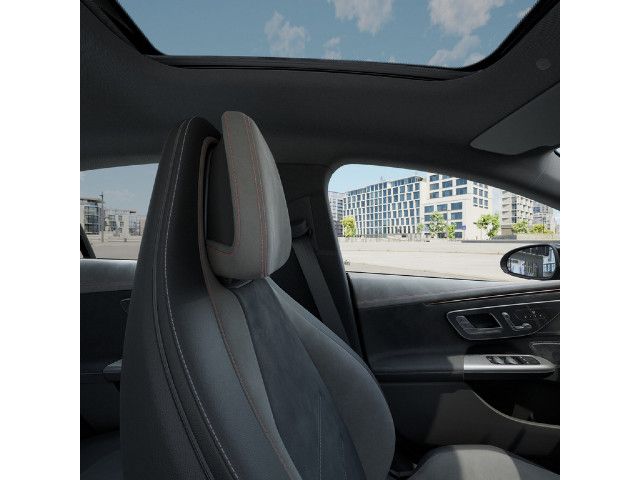 Mercedes-Benz EQE 300 Sedan