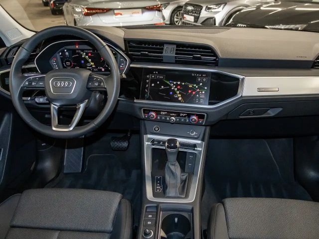 Audi Q3 35 TFSI S-Line S-Tronic