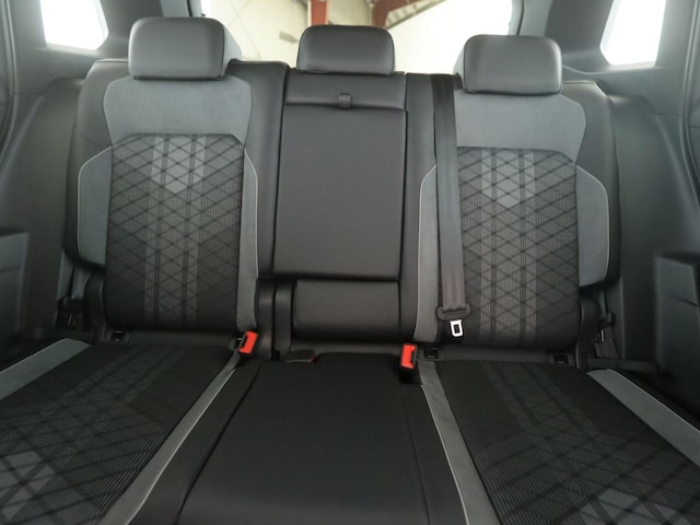 Volkswagen Tiguan 1.5 TSI R-Line