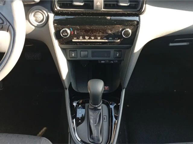 Toyota Yaris Cross TEAMPLAYER+SAFETY-P+WINTER-P+2025