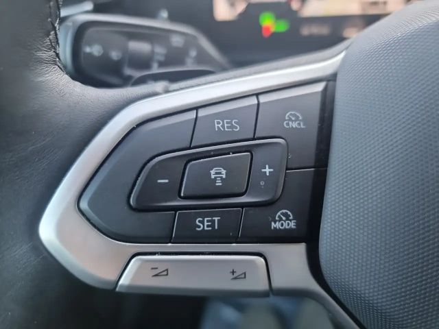 Volkswagen Passat 1.5 eTSI DSG Variant