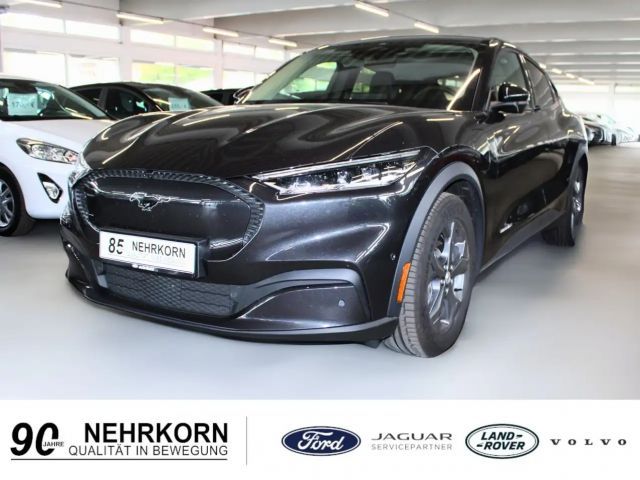 Ford Mustang Mach-E 99 kWh Top Ausstattung + Panoramadach