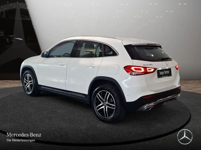 Mercedes-Benz GLA 180 Progressive