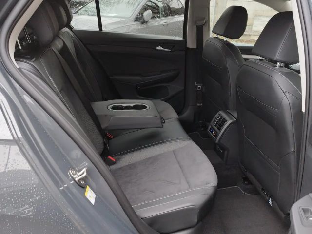 Volkswagen Golf Rabbit TSI