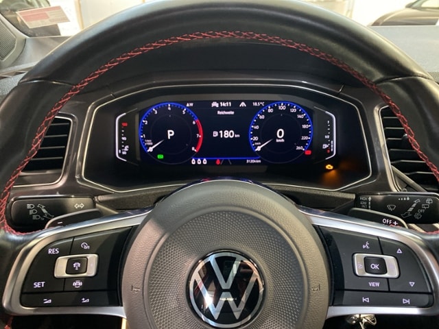 Volkswagen T-Roc 1.5 TSI DSG R-Line