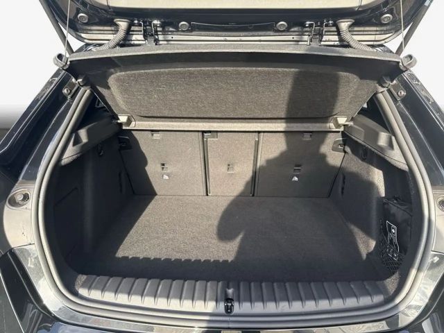 BMW M140i Sedan xDrive