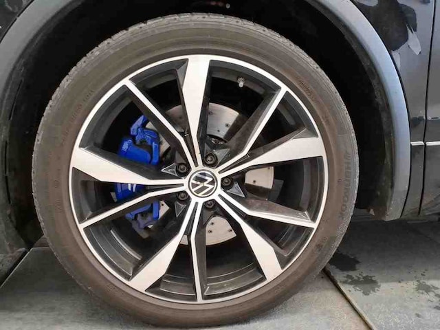 Volkswagen Tiguan R 4Motion +Navi+LED+Sitzh.+PDC+e-Klappe+