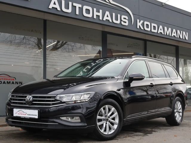 Volkswagen Passat 1.5 TSI Business Variant