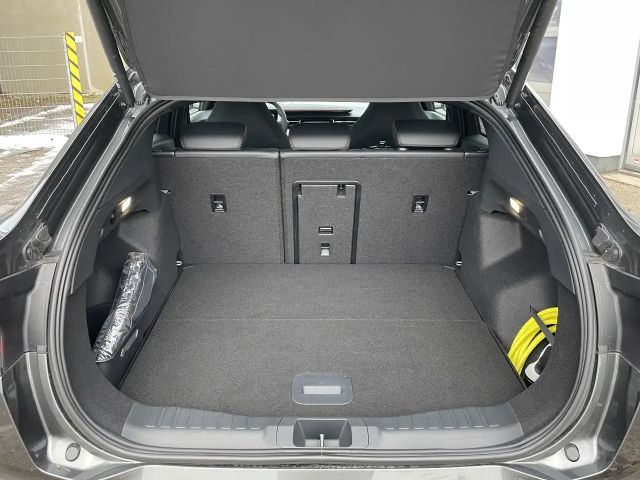 Ford Capri Premium RWD