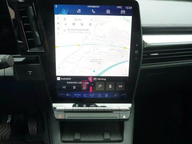 Renault Scenic E-Tech Iconic