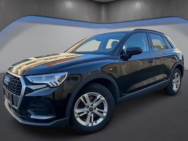 Audi Q3 35 TDI S-Tronic