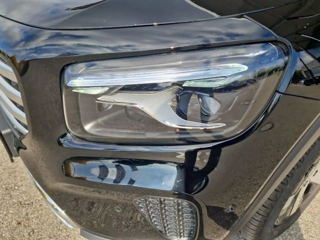 Mercedes-Benz GLB 180 GLB 180 d