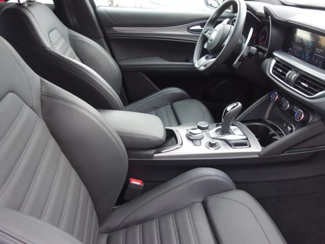 Alfa Romeo Stelvio Q4 Veloce