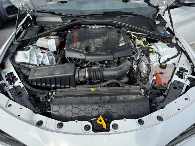 Alfa Romeo Giulia AT8 Q4 Veloce