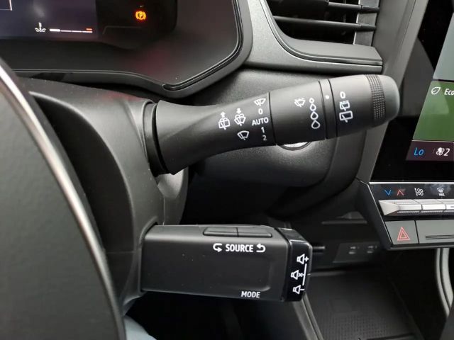 Renault Captur EDC Hybrid Techno