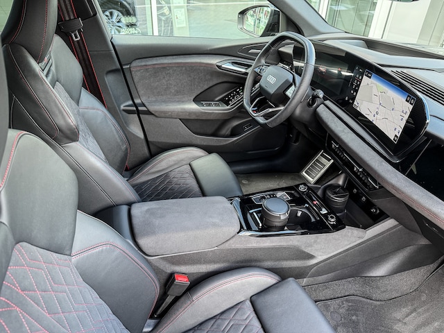 Audi Q6 e-tron Quattro