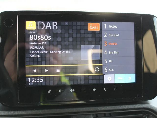 Suzuki Swift Comfort DualJet Hybrid