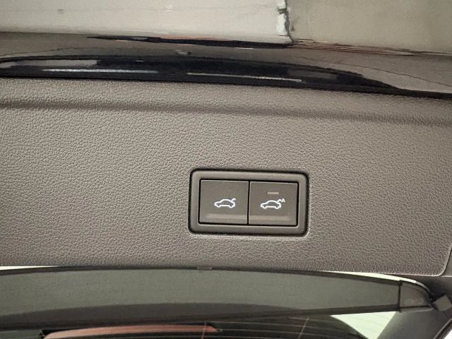 Volkswagen Touareg 4Motion R-Line