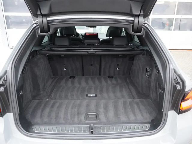 BMW 540 540d M-Sport Touring xDrive