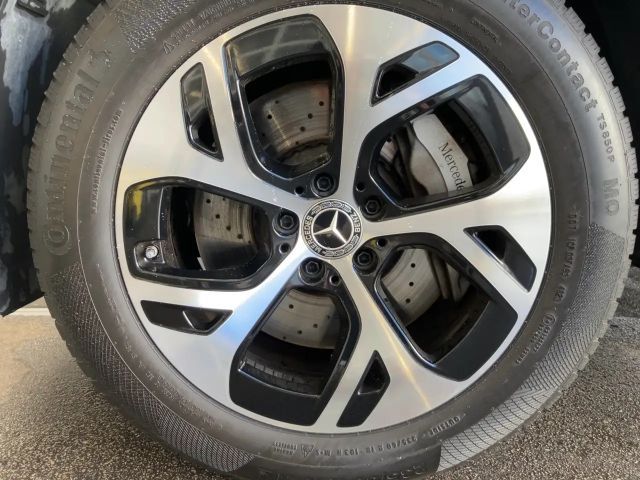 Mercedes-Benz GLC 300 4MATIC