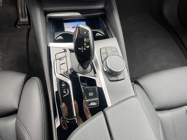 BMW 530 530e Touring xDrive