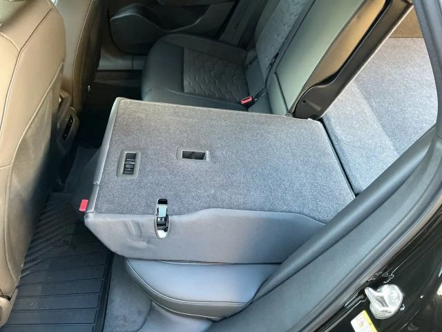 Audi A6 e-tron Quattro