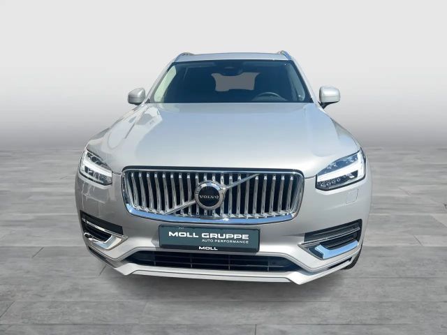Volvo XC90 AWD Core T8