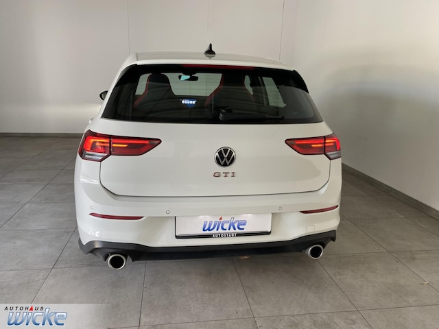 Volkswagen Golf 2.0 TSI GTI