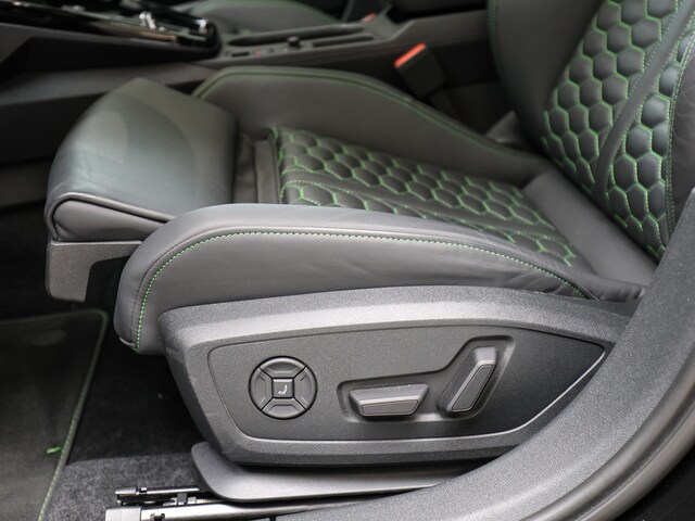 Audi RS3 Quattro S-Tronic Sedan